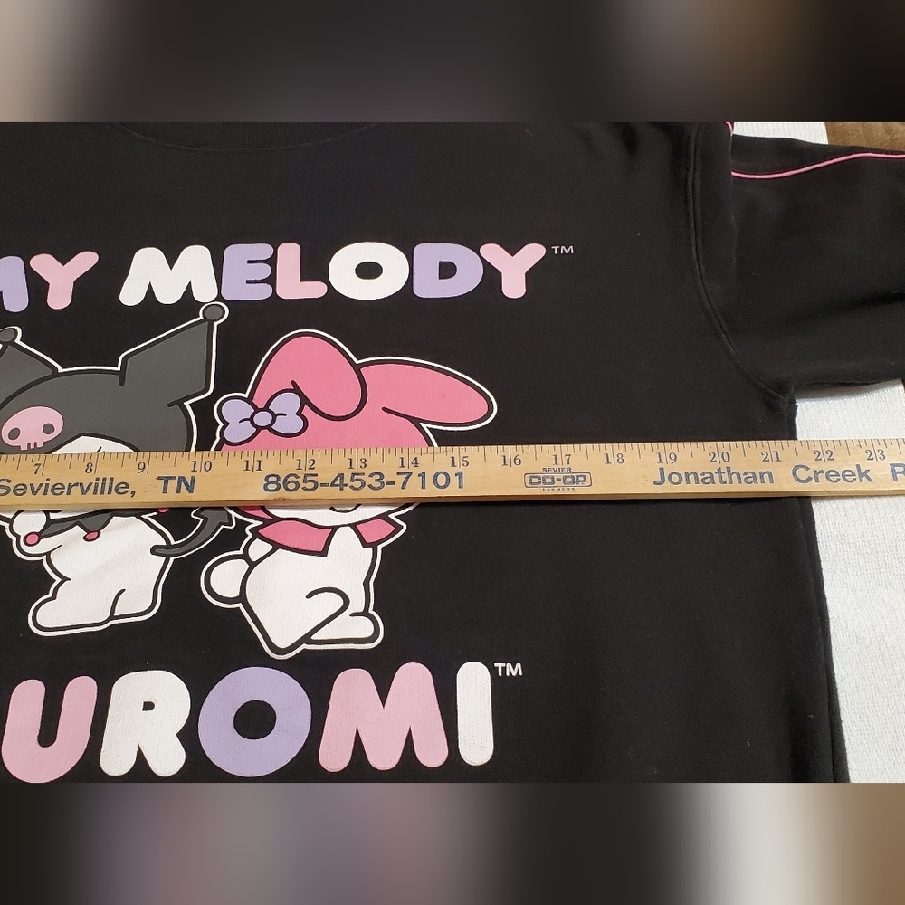 My Melody Kuromi Black Sweatshirt. SZ M - Picture 4 of 7